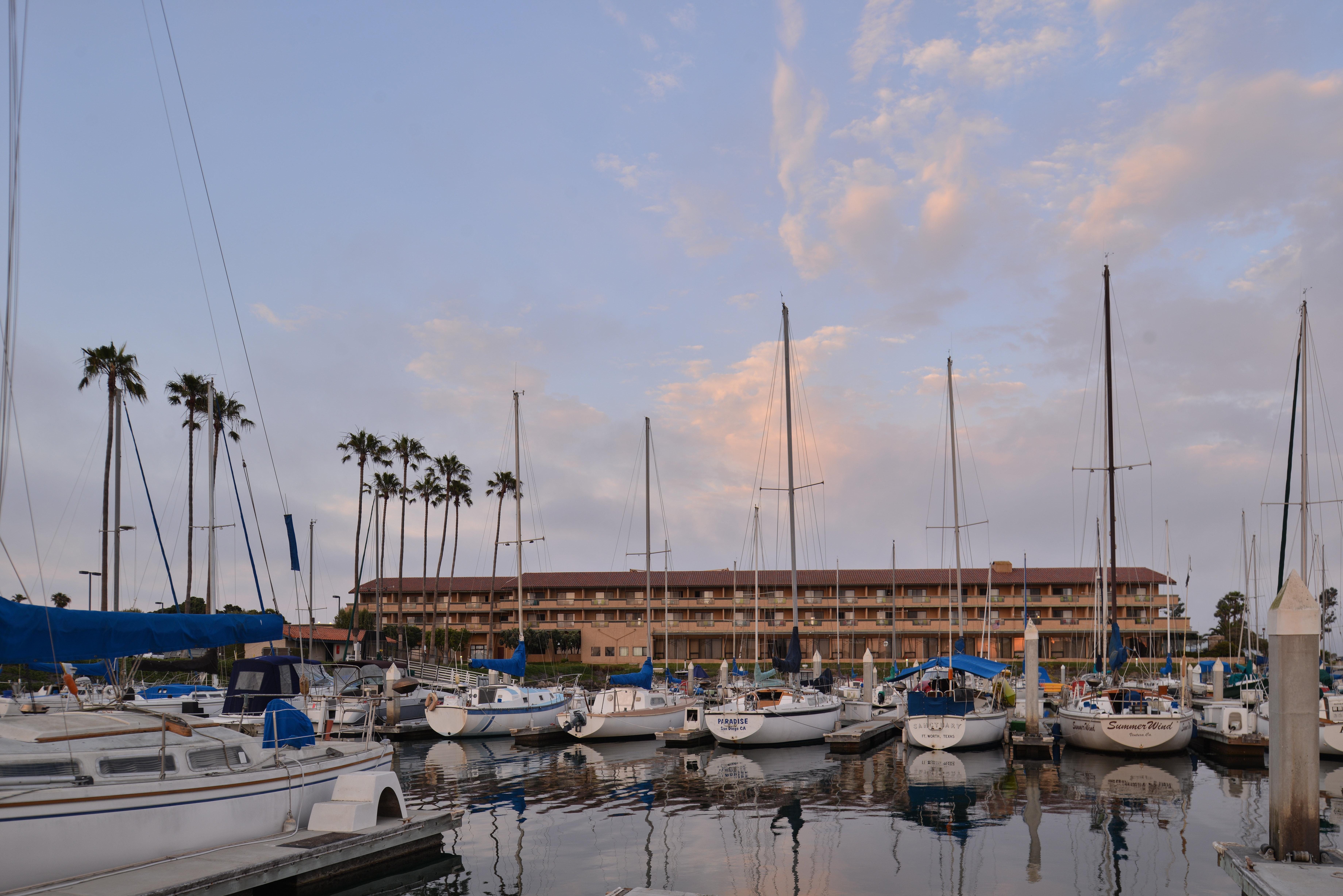 Holiday Inn Express Hotel & Suites Ventura Harbor By Ihg Esterno foto