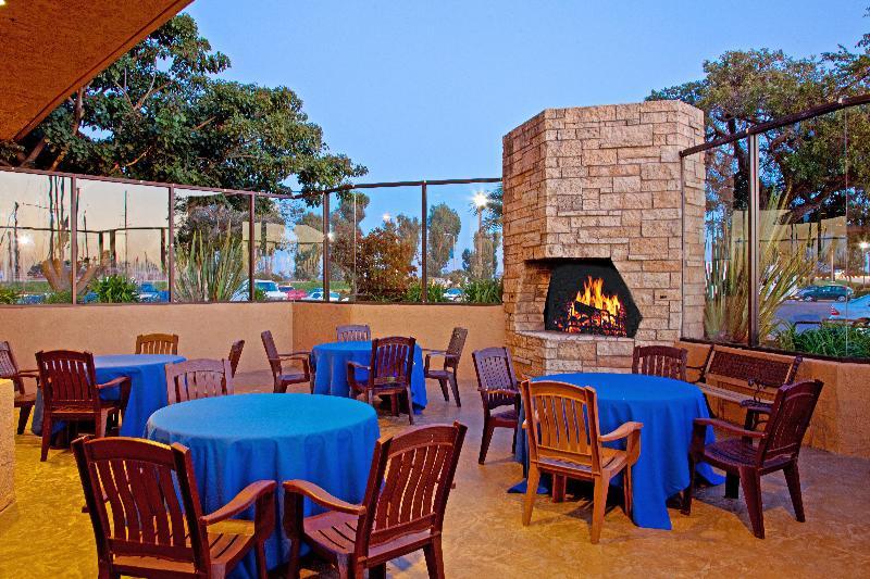 Holiday Inn Express Hotel & Suites Ventura Harbor By Ihg Esterno foto